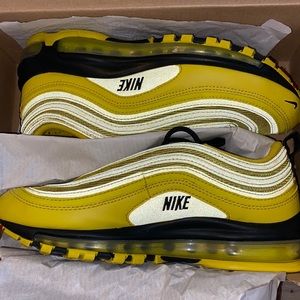 Size 6Y (W7.5) Bright Yellow/Black Nike AirMax 97